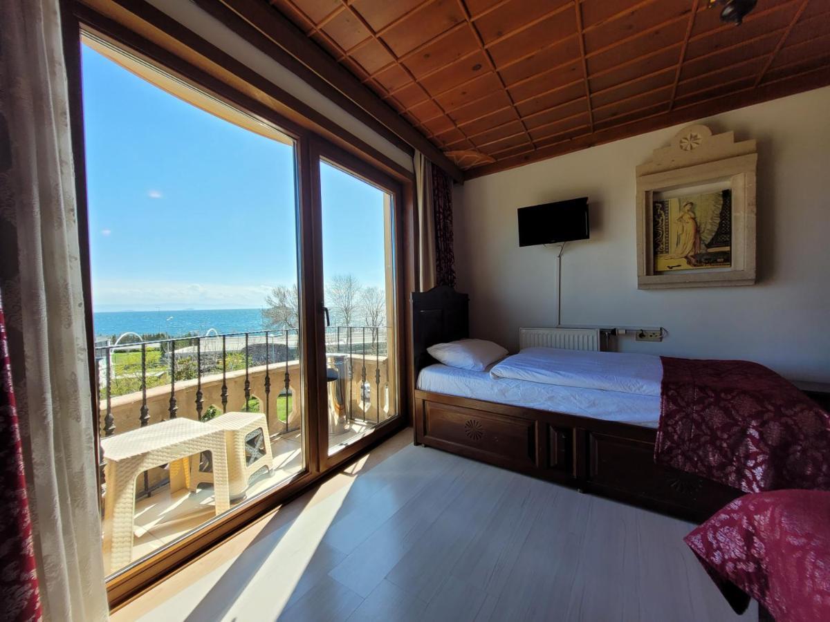 Saruhan Hotel 2*