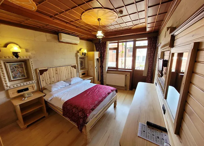 Saruhan Hotel