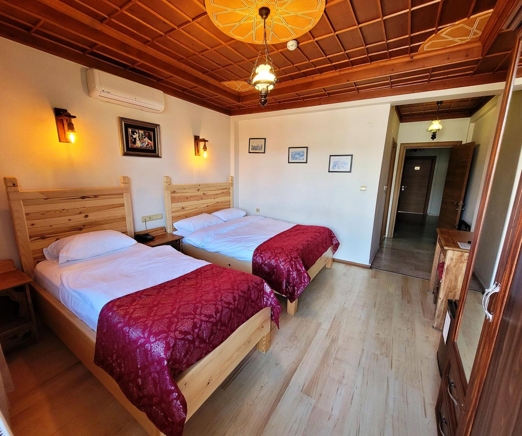 Otel Saruhan